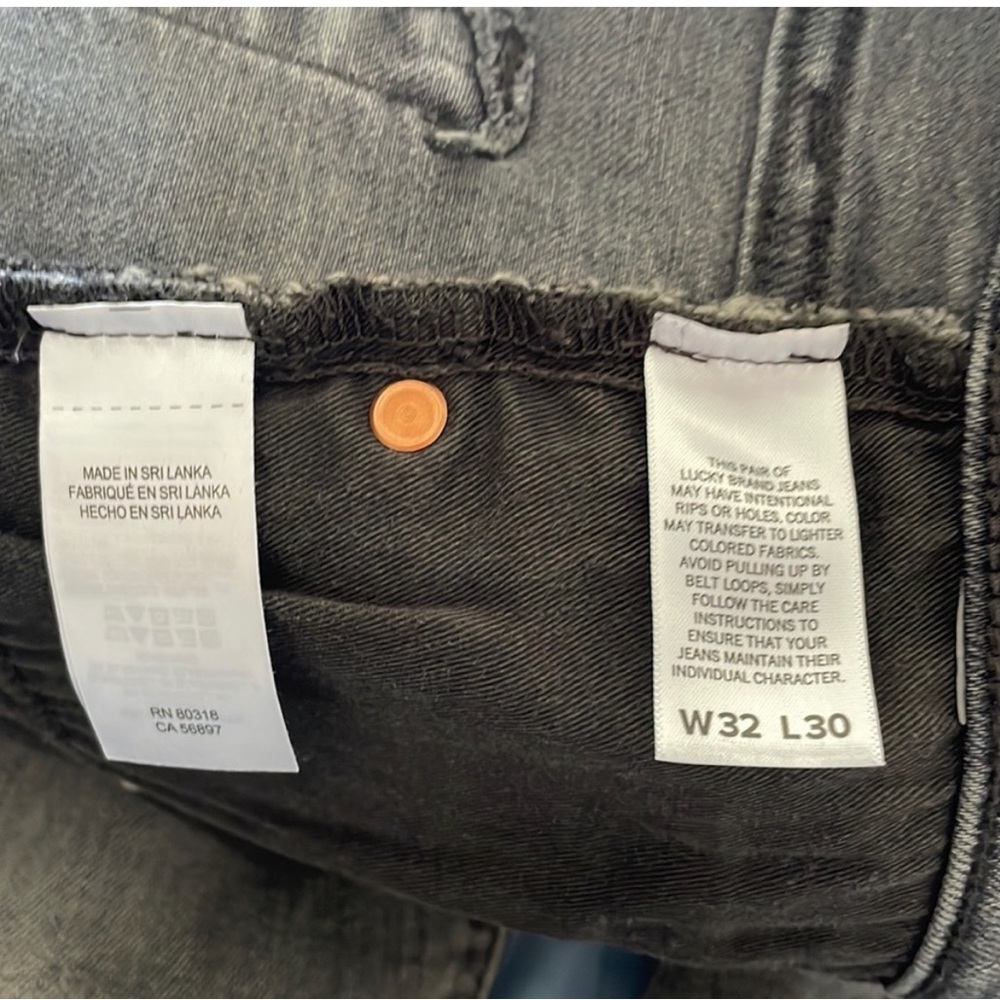 Jeans - Picture 2 of 4